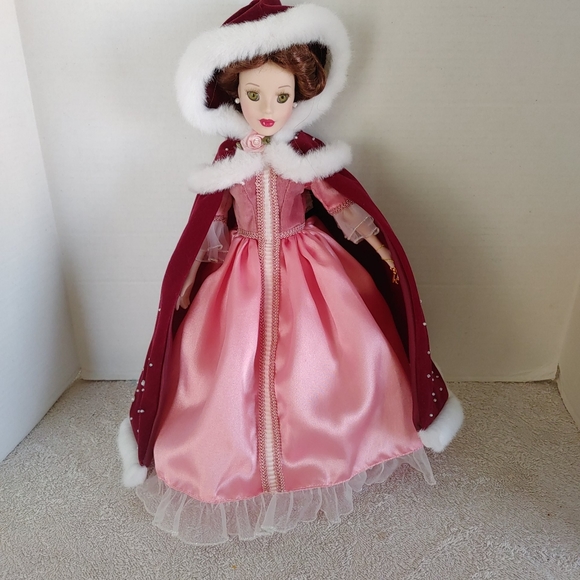 Disney Other - Disney royal holiday Belle pircelain doll